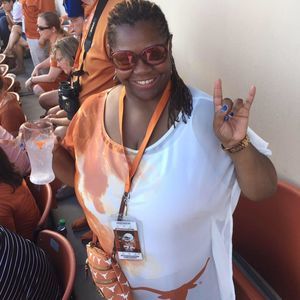 Meet your Posher, Sherry